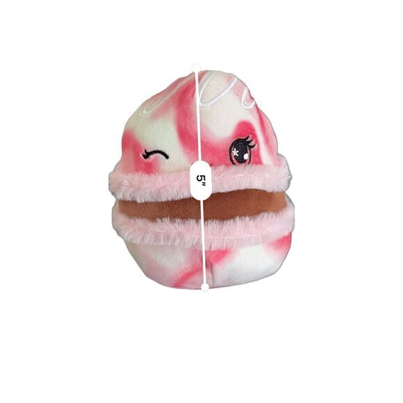 Squishmallows Myster Squad strawberry Scented Macaron - Picture 2 of 7